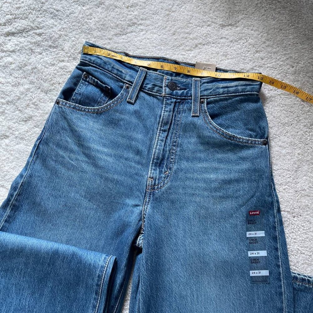 NWT Levi's Cinch Baggy High Rise Women's Jeans Size 24/31 - Picture 8 of 13